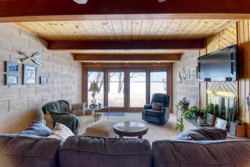 22352 Linden Park Road, Detroit Lakes, MN 56501