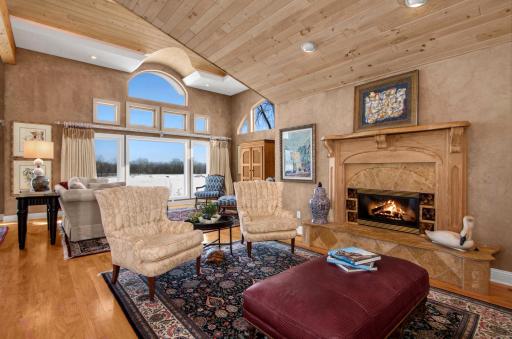31008 Old Mill Road, La Crescent, MN 55947