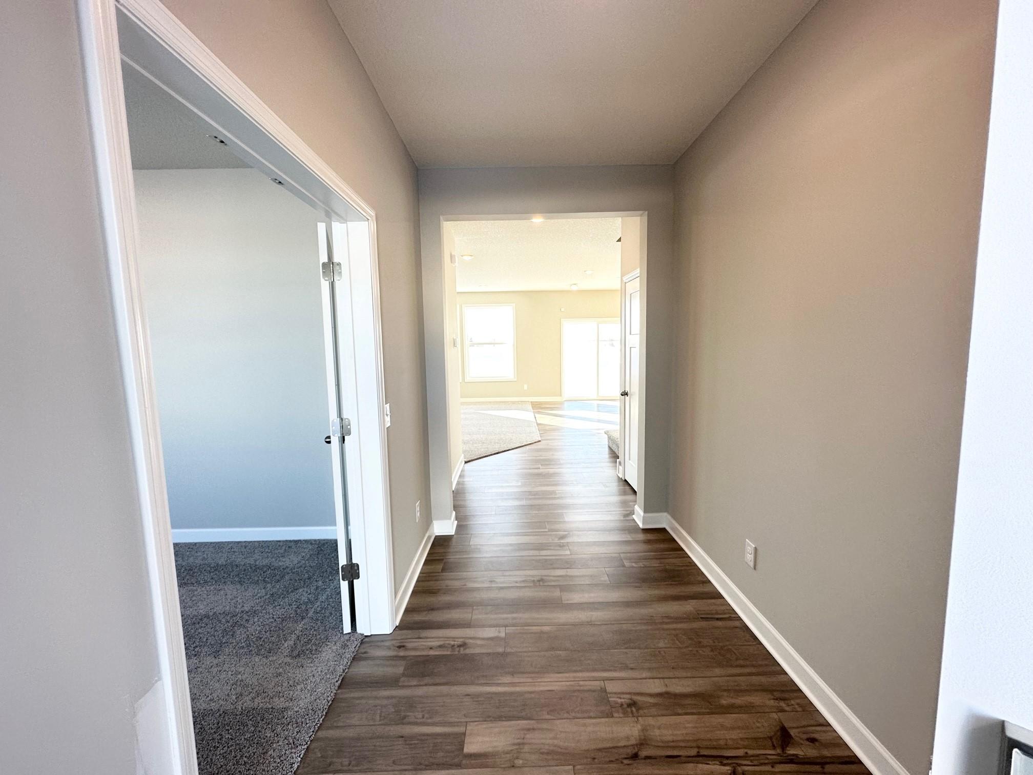 Photos of a previously built Lewis. Finishes may vary.