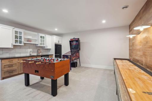 4303 Woodstock Avenue, Golden Valley, MN 55422