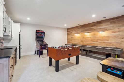 4303 Woodstock Avenue, Golden Valley, MN 55422