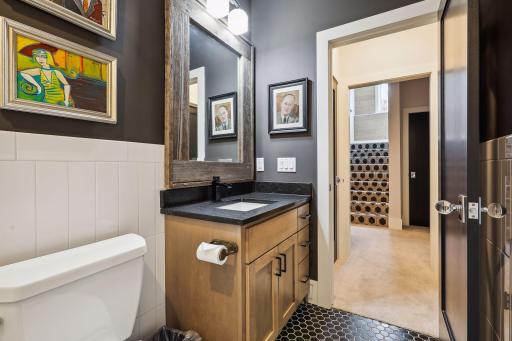 4303 Woodstock Avenue, Golden Valley, MN 55422