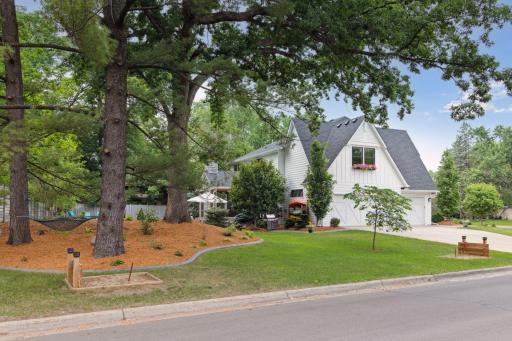 4303 Woodstock Avenue, Golden Valley, MN 55422
