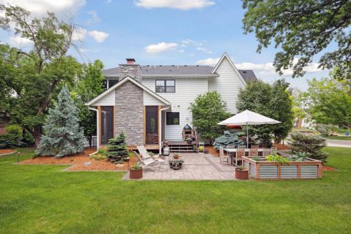 4303 Woodstock Avenue, Golden Valley, MN 55422