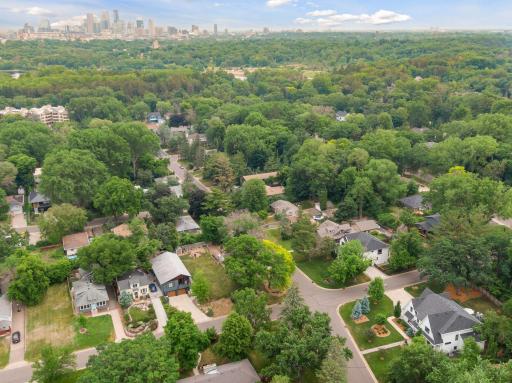 4303 Woodstock Avenue, Golden Valley, MN 55422