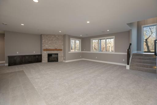 3681 Trophy Woods LN SW, Rochester, MN 55902