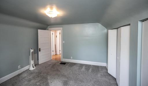 5217 35th Avenue S, Minneapolis, MN 55417