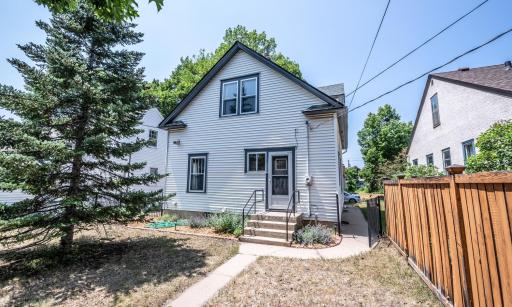 5217 35th Avenue S, Minneapolis, MN 55417