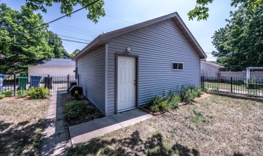 5217 35th Avenue S, Minneapolis, MN 55417