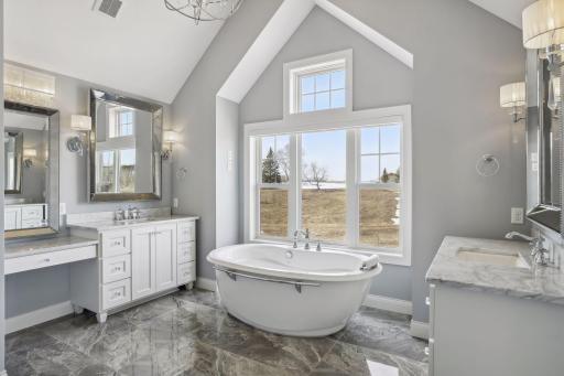 3246 Norcrest Avenue N, Stillwater, MN 55082