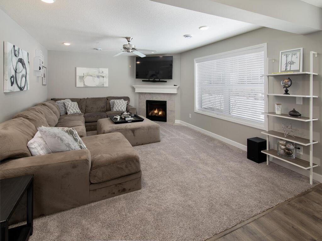 3330 Lakewood Trl Woodbury MN 55129 USA-004-006-Living Room-MLS_Size.jpg