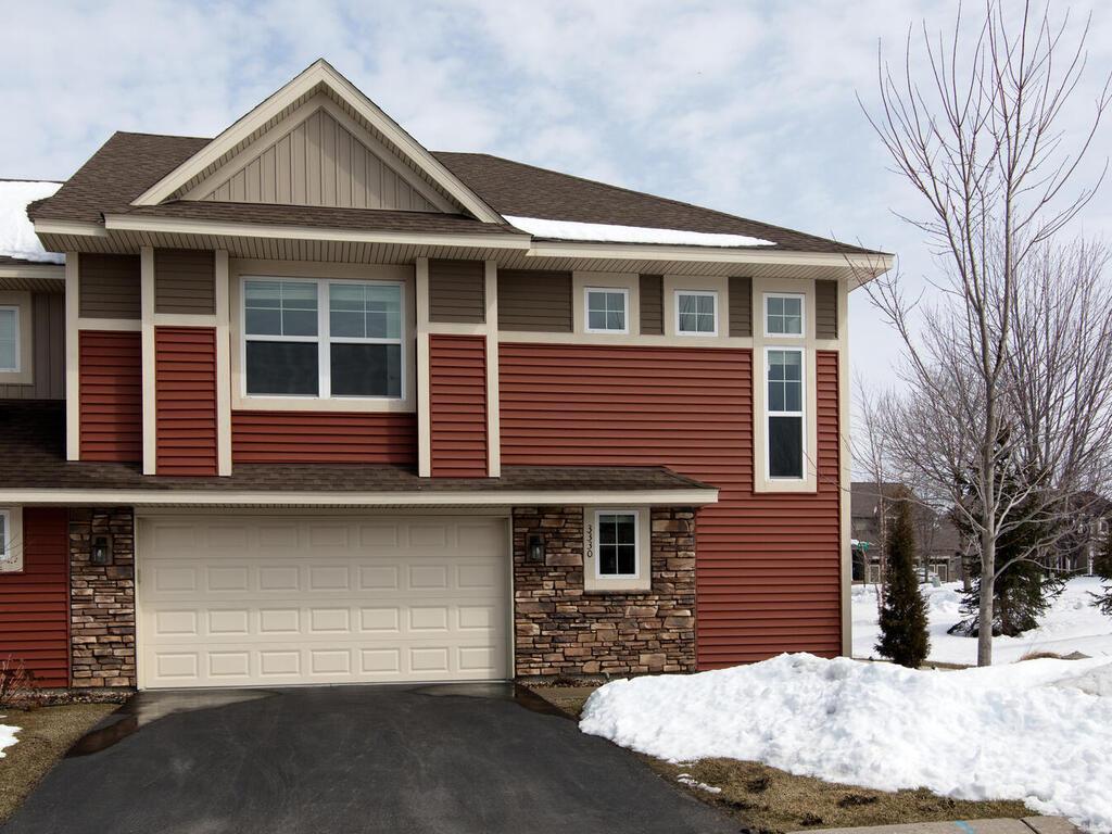 3330 Lakewood Trl Woodbury MN 55129 USA-021-015-Garage-MLS_Size.jpg