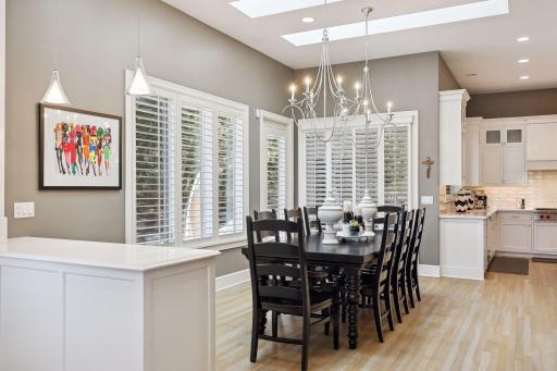 12200 Orchard Hill, Eden Prairie, MN 55344