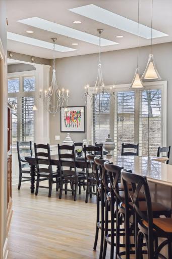 12200 Orchard Hill, Eden Prairie, MN 55344