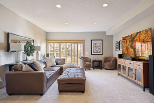12200 Orchard Hill, Eden Prairie, MN 55344
