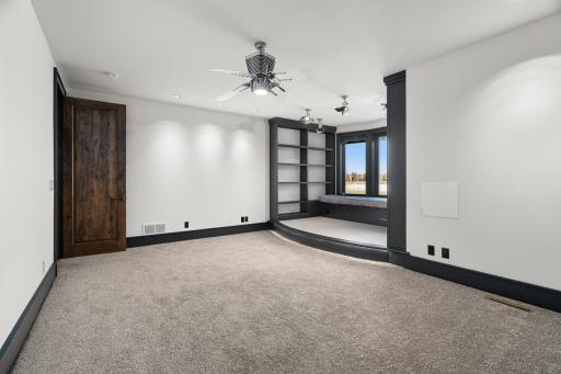 8971 Avila Cove, Eden Prairie, MN 55347