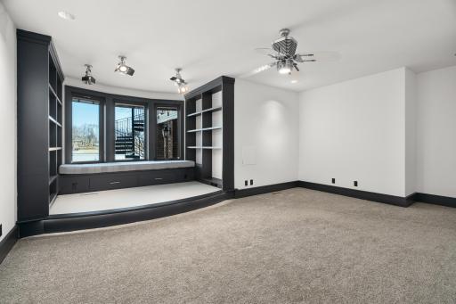 8971 Avila Cove, Eden Prairie, MN 55347