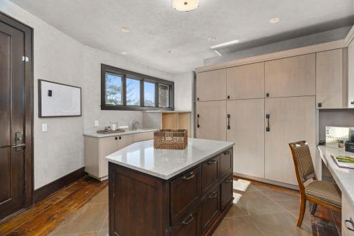 8971 Avila Cove, Eden Prairie, MN 55347