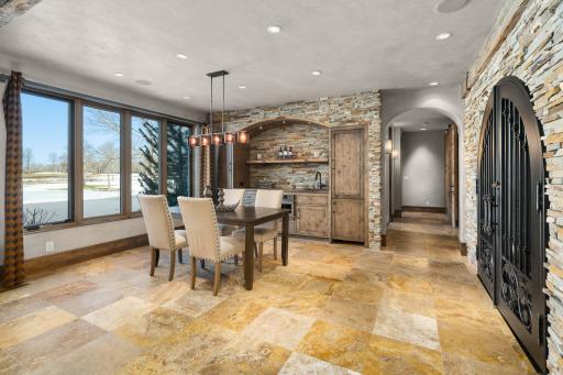 8971 Avila Cove, Eden Prairie, MN 55347