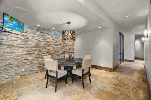 8971 Avila Cove, Eden Prairie, MN 55347
