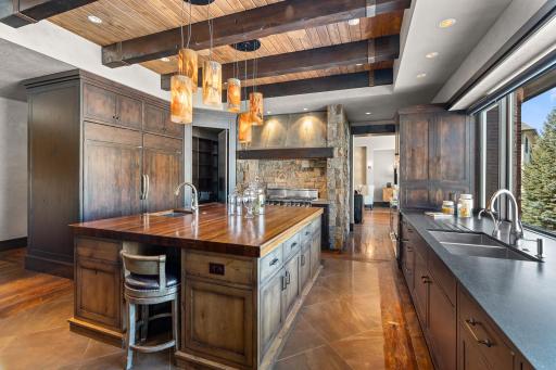 8971 Avila Cove, Eden Prairie, MN 55347
