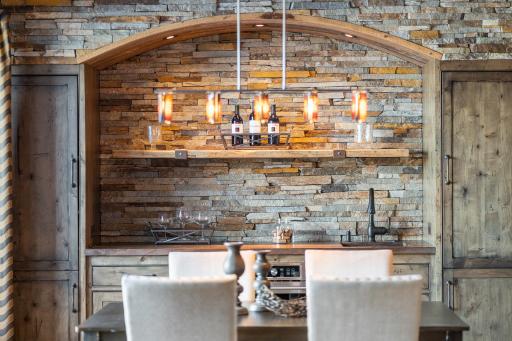 8971 Avila Cove, Eden Prairie, MN 55347