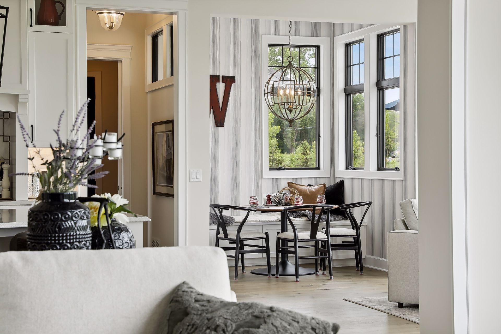 Breakfast alcove with built-in benches