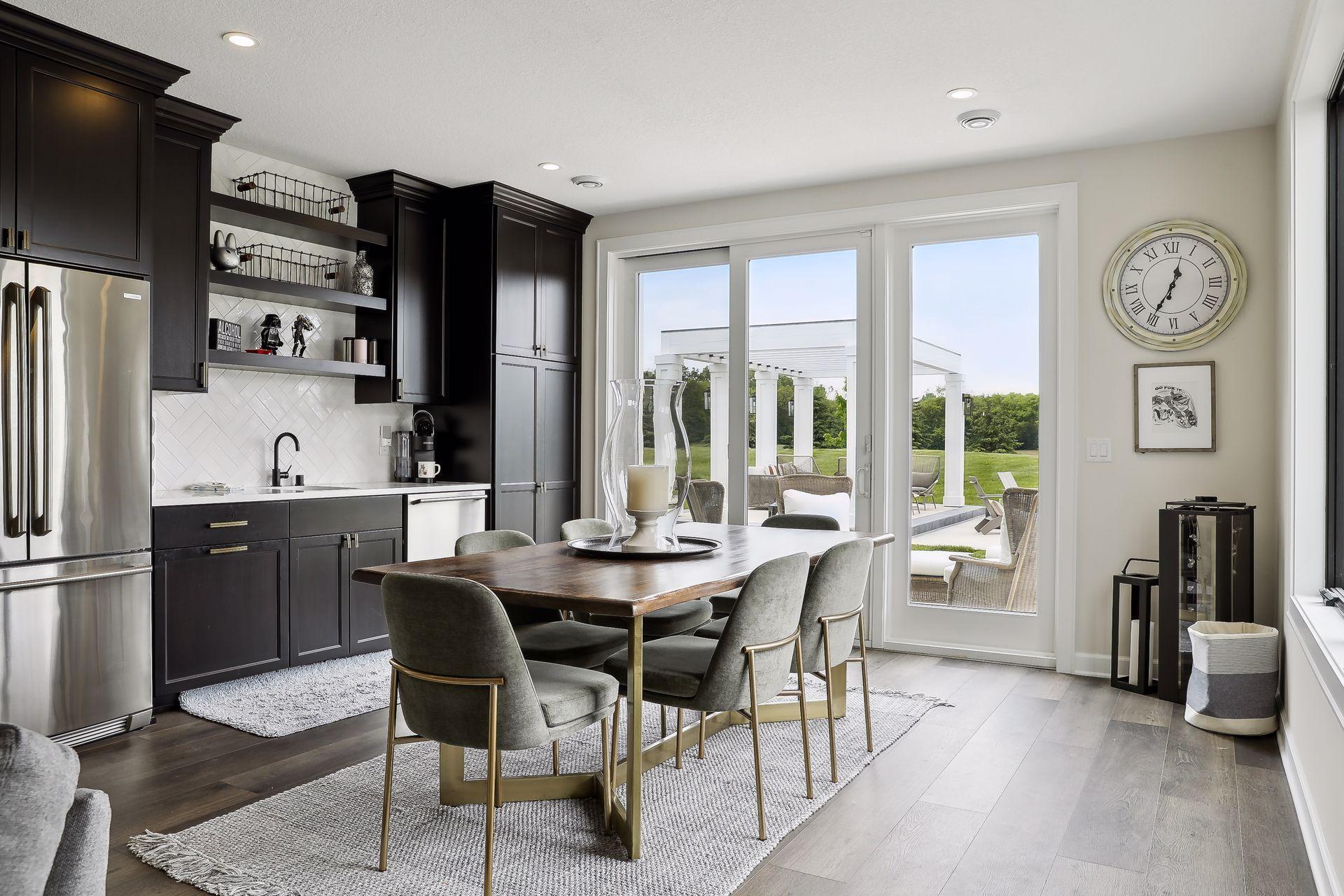 Amazing pool side access