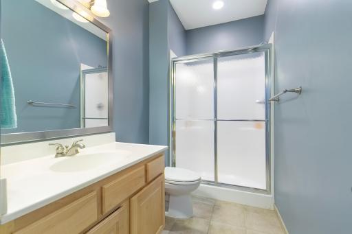 17562 Belfast Cove, Eden Prairie, MN 55347