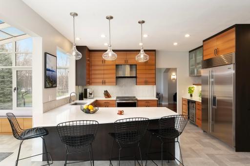 17562 Belfast Cove, Eden Prairie, MN 55347