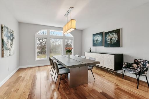 17562 Belfast Cove, Eden Prairie, MN 55347