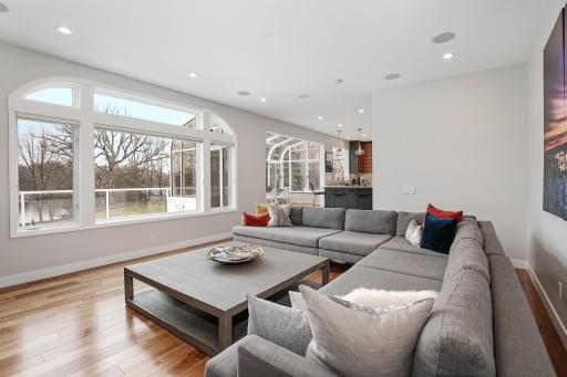 17562 Belfast Cove, Eden Prairie, MN 55347