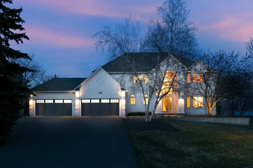 17562 Belfast Cove, Eden Prairie, MN 55347