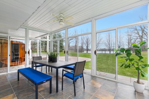17562 Belfast Cove, Eden Prairie, MN 55347