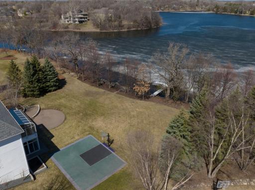 17562 Belfast Cove, Eden Prairie, MN 55347
