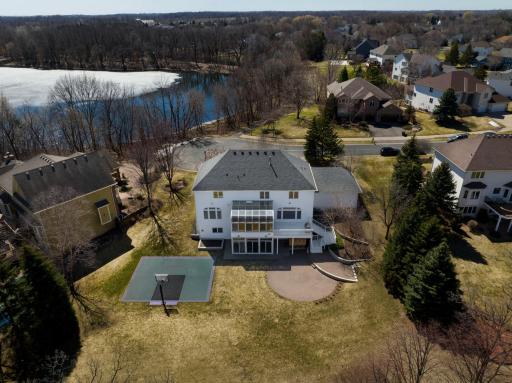 17562 Belfast Cove, Eden Prairie, MN 55347