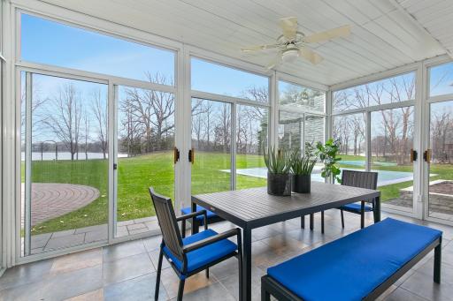 17562 Belfast Cove, Eden Prairie, MN 55347