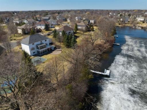 17562 Belfast Cove, Eden Prairie, MN 55347