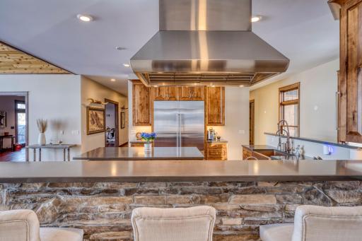 20122 Crystal Springs Loop, Grand Rapids, MN 55744