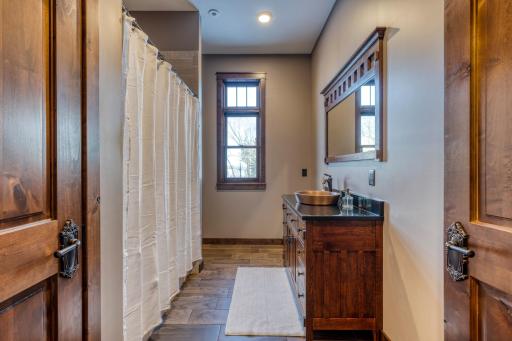 20122 Crystal Springs Loop, Grand Rapids, MN 55744