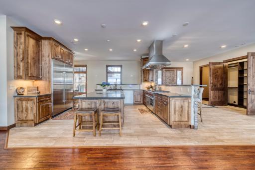 20122 Crystal Springs Loop, Grand Rapids, MN 55744