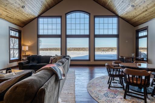 20122 Crystal Springs Loop, Grand Rapids, MN 55744