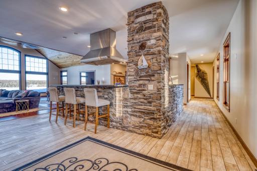 20122 Crystal Springs Loop, Grand Rapids, MN 55744