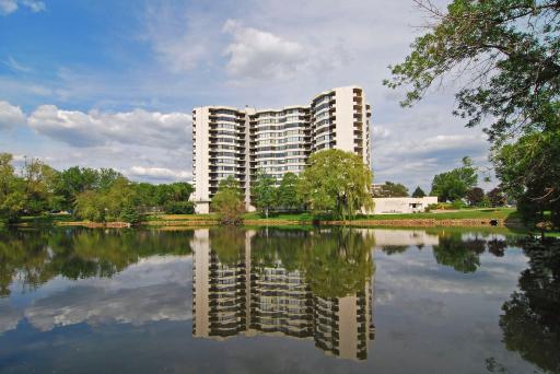 6566 France Avenue S, 112, Edina, MN 55435