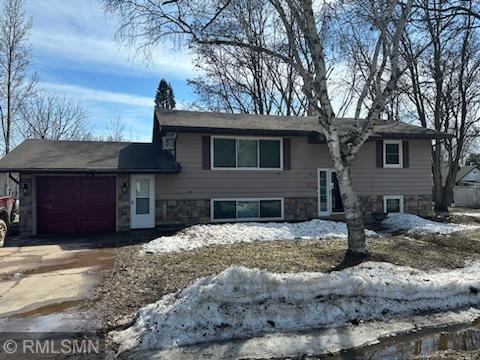 460 W 2nd Street, Rush City, MN 55069