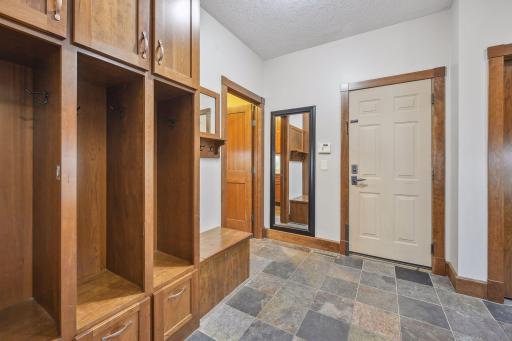 15420 Highwood Drive, Minnetonka, MN 55345