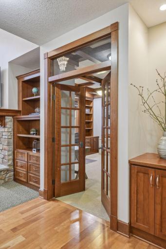 15420 Highwood Drive, Minnetonka, MN 55345