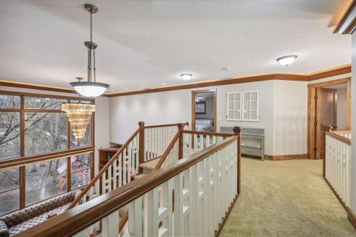 15420 Highwood Drive, Minnetonka, MN 55345