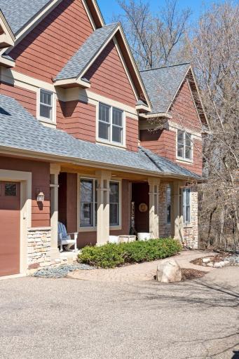 15420 Highwood Drive, Minnetonka, MN 55345