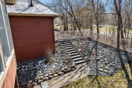 15420 Highwood Drive, Minnetonka, MN 55345